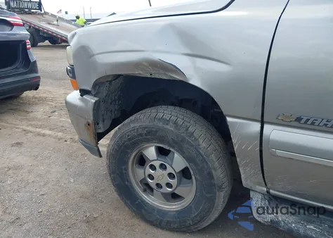 2003 Chevrolet Tahoe Lt из США, поврежденный, VIN 1GNEC13ZX3R277064